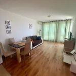 Byla Sea Star Apartment *