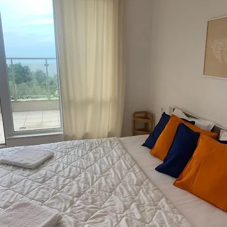 Апартаменты Byla Sea Star